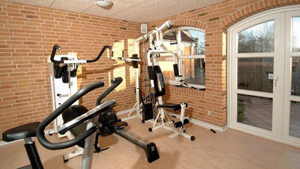 Fitnessraum in Hus Nymindegab